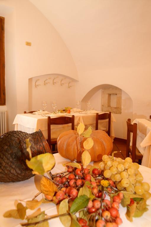 La Locanda Di Gino ซุลโมนา ภายนอก รูปภาพ