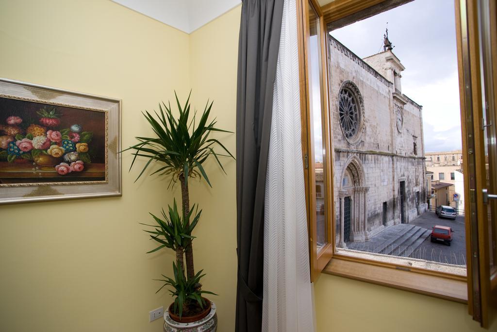La Locanda Di Gino ซุลโมนา ภายนอก รูปภาพ