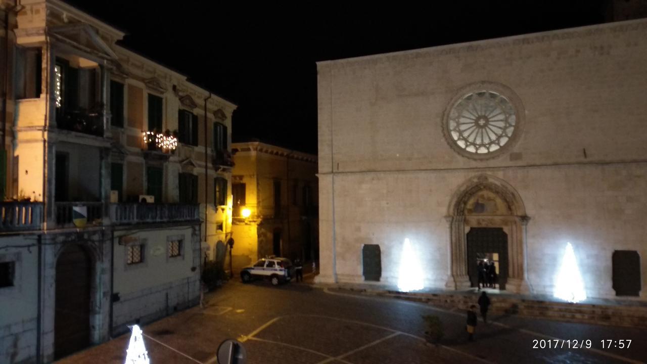 La Locanda Di Gino ซุลโมนา ภายนอก รูปภาพ