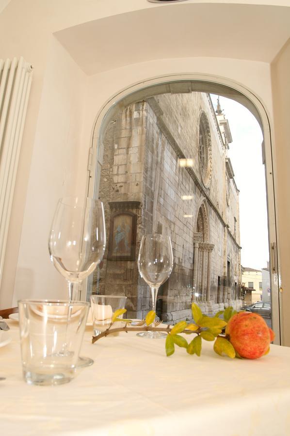 La Locanda Di Gino ซุลโมนา ภายนอก รูปภาพ